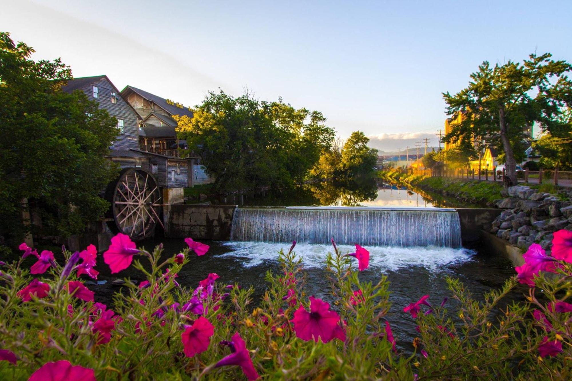 Knot A Kabin Pigeon Forge Buitenkant foto